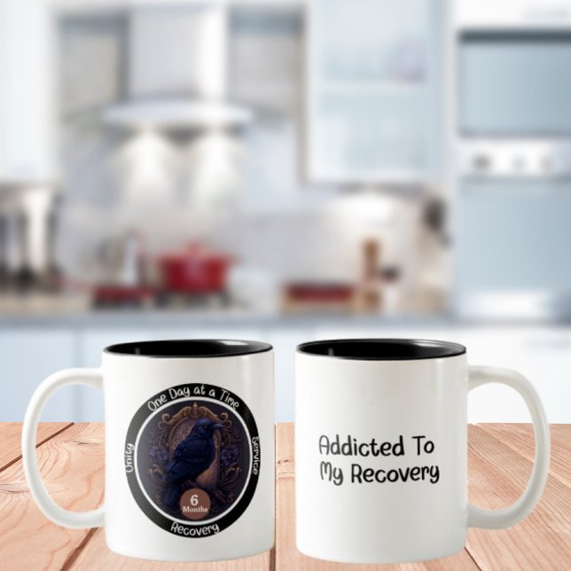 Taza Bicolor Regalo de personalizado Gothic Sobriety Milestone (Subido por el creador)