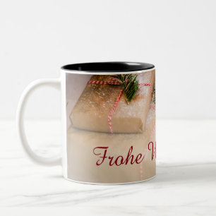 Taza Bicolor Regalos festivos como motivo de Navidad