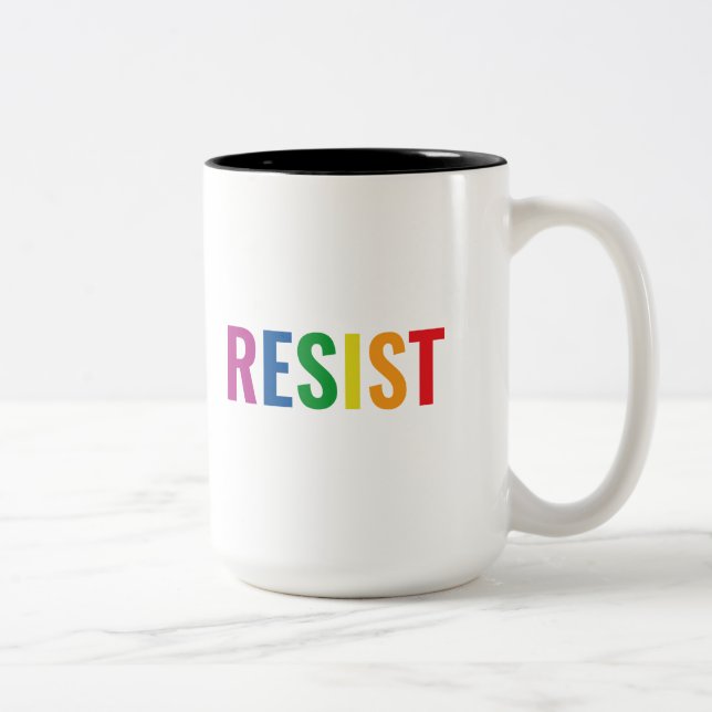 Taza Bicolor Resistir LGBT (Derecha)