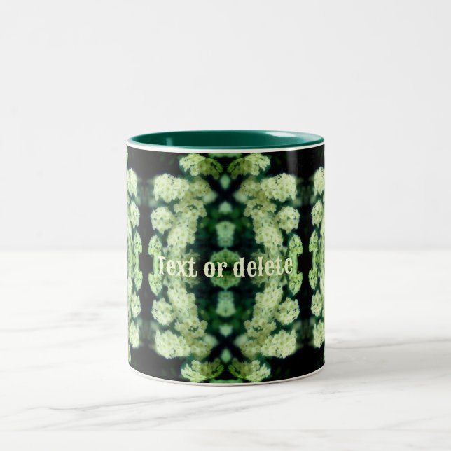 Taza Bicolor Resumen de Rambling Wild White Roses Personalizado (Centro)