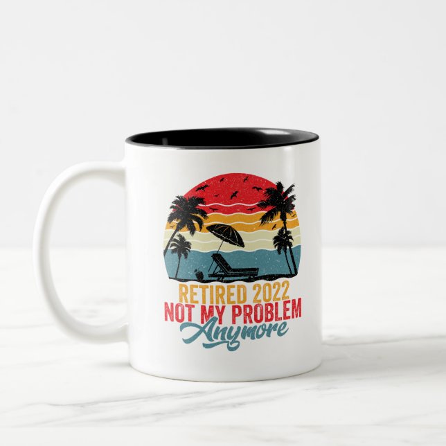Taza Bicolor Retirado 2022 Ya No Es Mi Problema (Izquierda)
