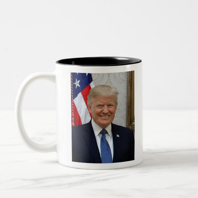 Taza Bicolor Retrato presidencial oficial de Donald Trump (Izquierda)
