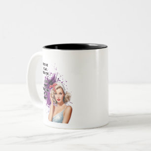 Taza Bicolor Retro Housewife Humor Blonde Pin-up Chica