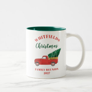 Taza Bicolor Reunión Familiar de Navidad en Camión Rojo Persona