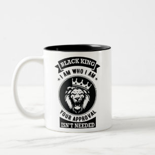 Taza Bicolor Rey Negro soy quien soy, tu aprobación no es nece