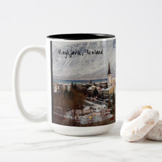 Taza Bicolor Reykjavik, Islandia Winter Scene