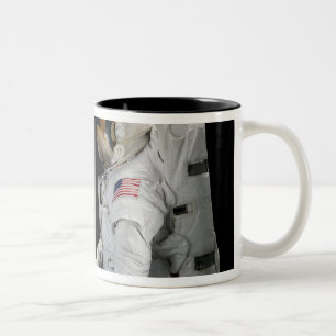 Taza Bicolor Robonaut 2, un diestro, hel 4 del astronauta del