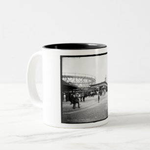 Taza Bicolor Roller Coaster, Euclid Beach, Cleveland, Ohio