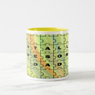 Taza Bicolor Rompecabezas de papá totalmente asombroso amarillo