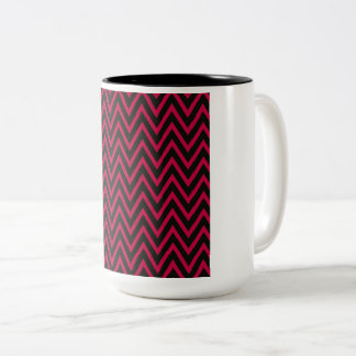 Taza Bicolor Rosa Caliente y Chevron Negro – Patrón Zigzag Eléc