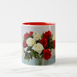 Taza Bicolor Rosas rojos y blancos