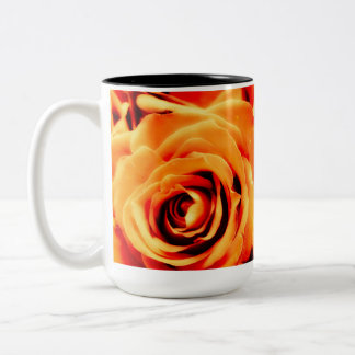 Taza Bicolor Roses amarillos de energía 15 oz de negro de dos t