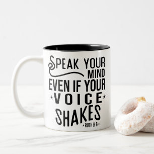 Taza Bicolor Ruth Bader Ginsburg, ícono político feminista ru