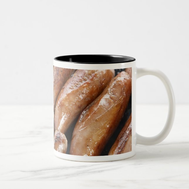 Taza Bicolor Salchichas a la parrilla (Derecha)