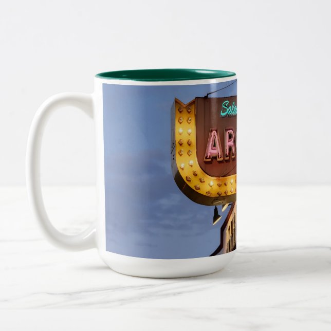 Taza Bicolor Salem Willows mug (Izquierda)