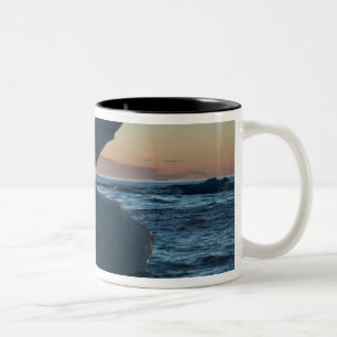 Taza Bicolor Salida del sol y formaciones de iceberg