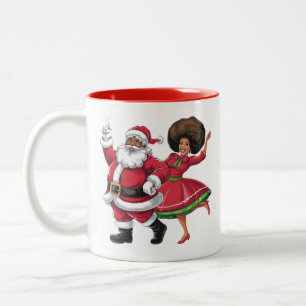 Taza Bicolor Santa Señora Claus bailando Navidades estadouniden