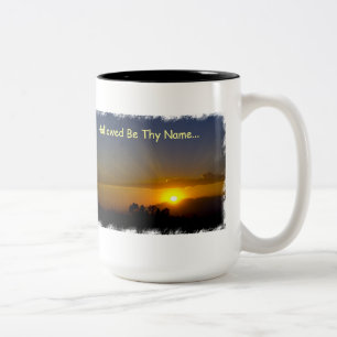 Taza Bicolor Santificado sea Thy nombre
