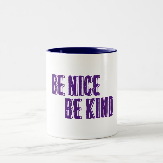 Taza Bicolor Sé bueno, sé amable. (Centro)