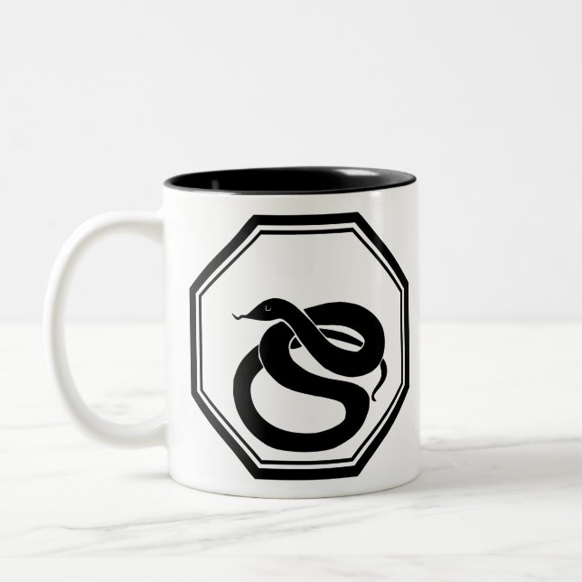 Taza Bicolor Serpiente negra (Izquierda)