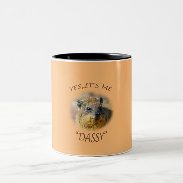 Taza Bicolor SÍ, es YO, "DASSY " (Centro)