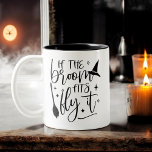 Taza Bicolor Si la habitación se adapta entonces Fly It Funny H<br><div class="desc">Añade algo de humor a tu Halloween con nuestro "Si la habitación se adapta entonces vuela" Funny Halloween con café de dos tonos ¡Mug! Con un diseño elegante en blanco y negro, esta taza muestra la frase juguetona en una tipografía audaz y elegante. Perfecto para su café o té matutino,...</div>