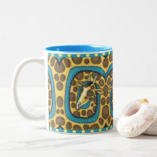 TAZA BICOLOR SILLY GIRAFFE LARGO CUELLO Y PUNTOS, FUNNY FOLLETO