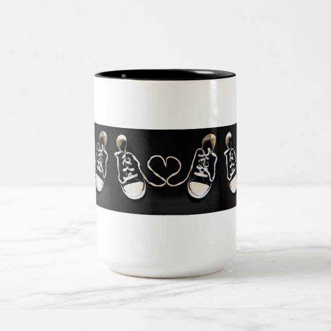 Taza Bicolor Sneaker Love Mug (Centro)