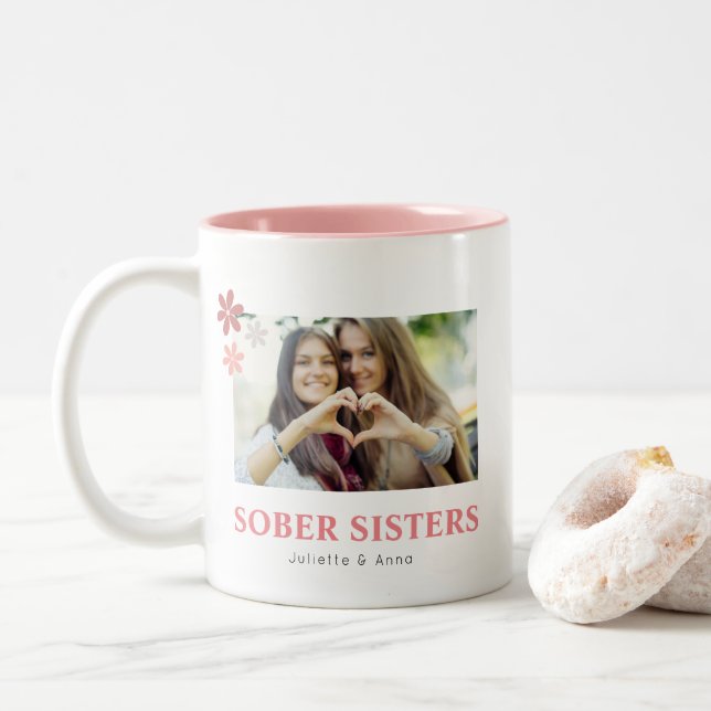 Taza Bicolor Sober Hermanas Personalizado foto y nombres rosado (Con donut)