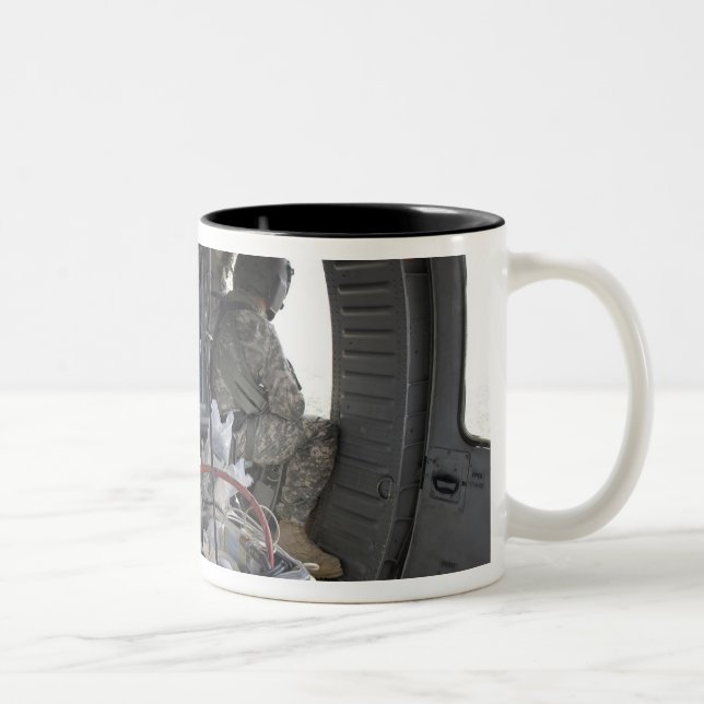 Taza Bicolor soldados vigilan los peligros (Derecha)