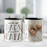 Taza Bicolor Solo los mejores mozos se promocionan a papá<br><div class="desc">¡personalizar esta taza y dásela como regalo!</div>