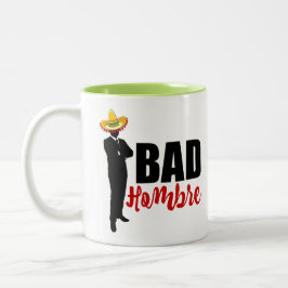 Taza Bicolor Sombrero y silueta de hombre malo