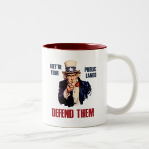 Taza Bicolor Son tus tierras públicas las defienden Tío Sam