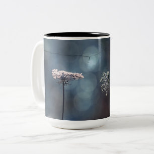 Taza Bicolor Soñando con el encaje de la Reina Ana