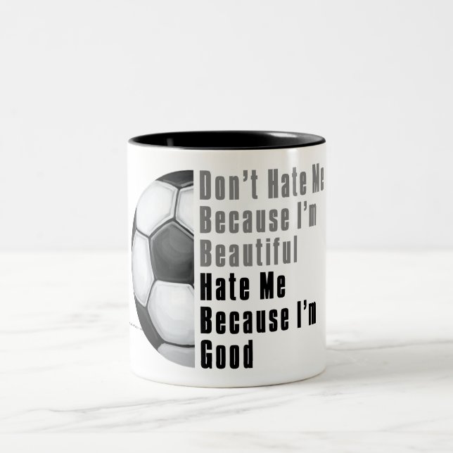 Taza Bicolor Soy Hermosa, Soy Buena Pelota De Fútbol (Centro)