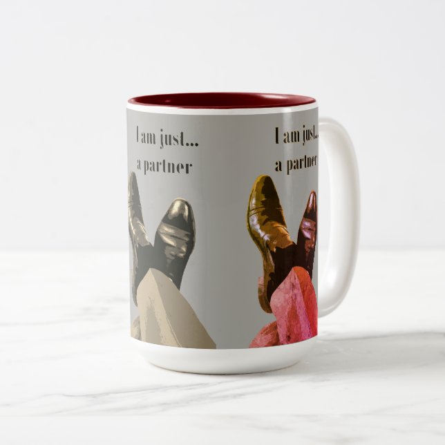 Taza Bicolor "Soy Solo Un Socio" (Anverso derecho)