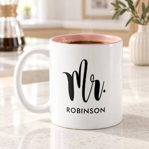 Taza Bicolor Sr. Modern Script Monogram Boda