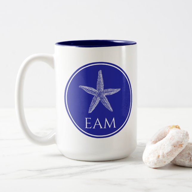 Taza Bicolor Starfish blanco costero en monograma azul marino (Con donut)
