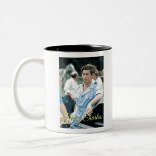 Taza Bicolor Su Alteza Real el Príncipe Charles Cowdray 1976