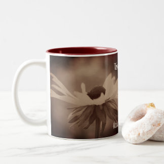 Taza Bicolor Susan Flower Vintage personalizada con ojos negros