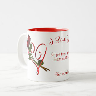 Taza Bicolor Te amo el corazón de las rosas rojas personalizado