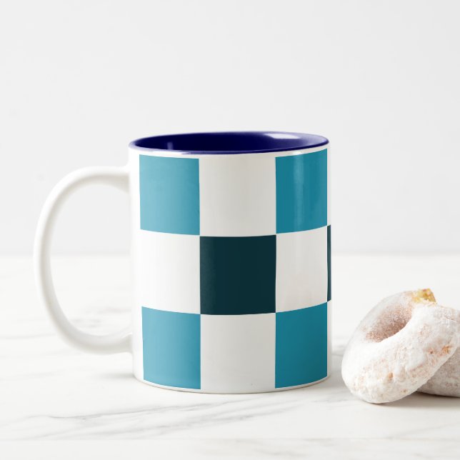 Taza Bicolor Teal Blue Checkerboard (Con donut)