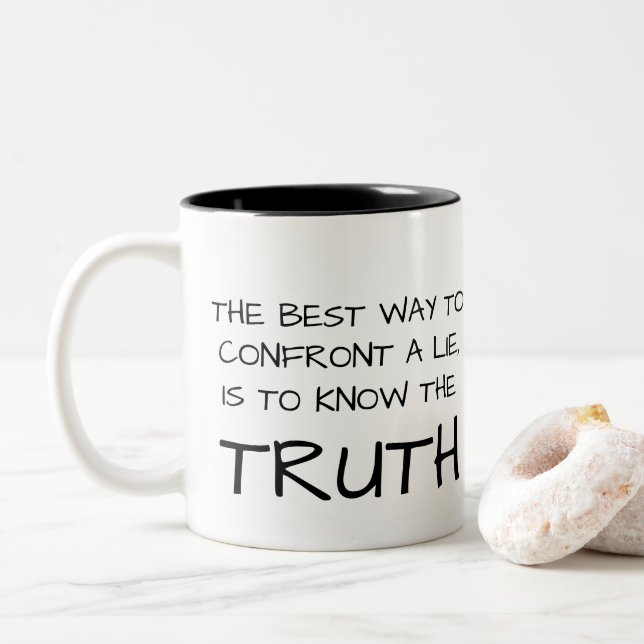 Taza Bicolor The Lie & The TRUTH (Con donut)