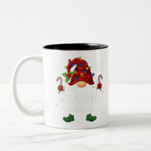 Taza Bicolor The Singing Gnome Buffalo Plaid Christmas Tree Lig