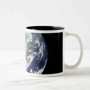 Taza Bicolor Tierra completamente encendida centrada en Asia