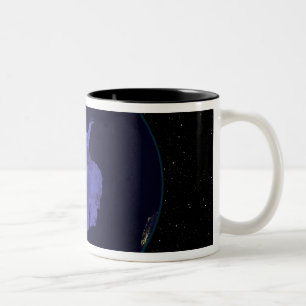 Taza Bicolor Tierra llena en la noche que muestra las luces 7