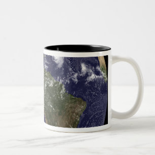 Taza Bicolor Tierra llena que muestra Norteamérica 2