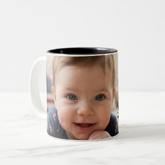 Taza Bicolor Tipografía con imagen de bebé lindo
