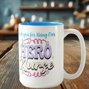 Taza Bicolor Típografía de agradecimiento lindo enfermera azule