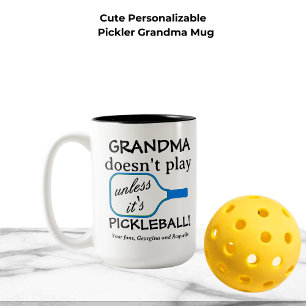 Taza Bicolor Tipografía moderna divertida de abuela de pickleba